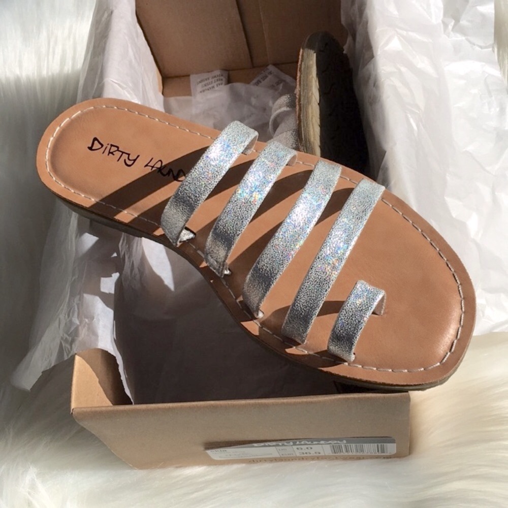NEW Dirty Laundry Ekia Strappy Slide Sandals